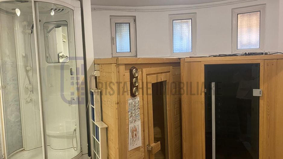 Vila S+P+2, cu suprafata utila 350 mp, Calea Grivitei - Poză 11