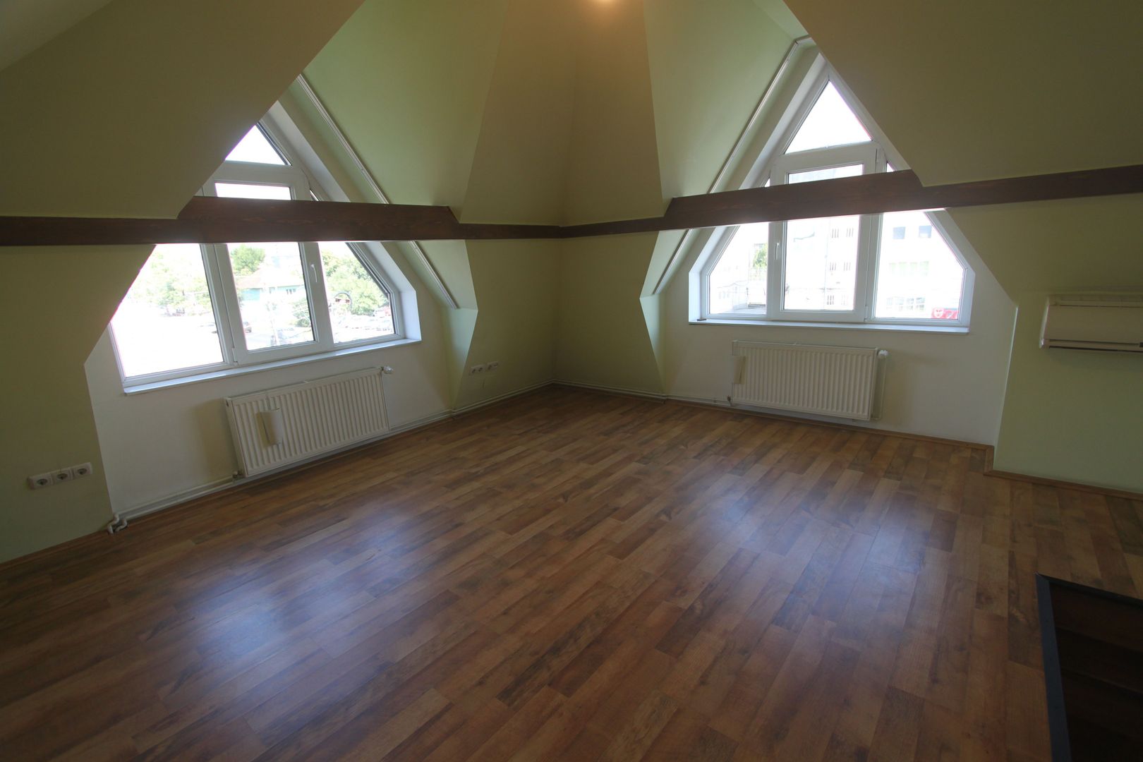 Birouri la casa - 120 mp, zona Circumvalatiunii - Poză 34