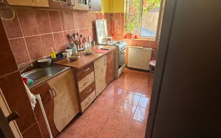 Casa singura in curte zona Mall Vitan - Poză 12