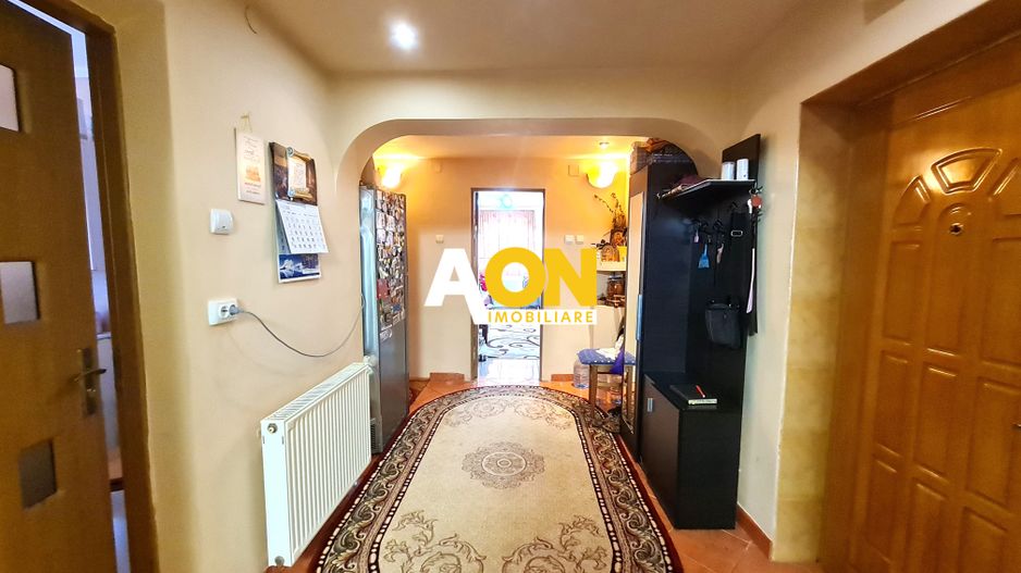 Apartament 3 Camere, 75 mp, Decomandat, Zona Cetate - Poză 4