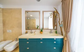 Resedinta spectaculoasa  – Vila exclusivista deschidere directa la lac - Poză 25