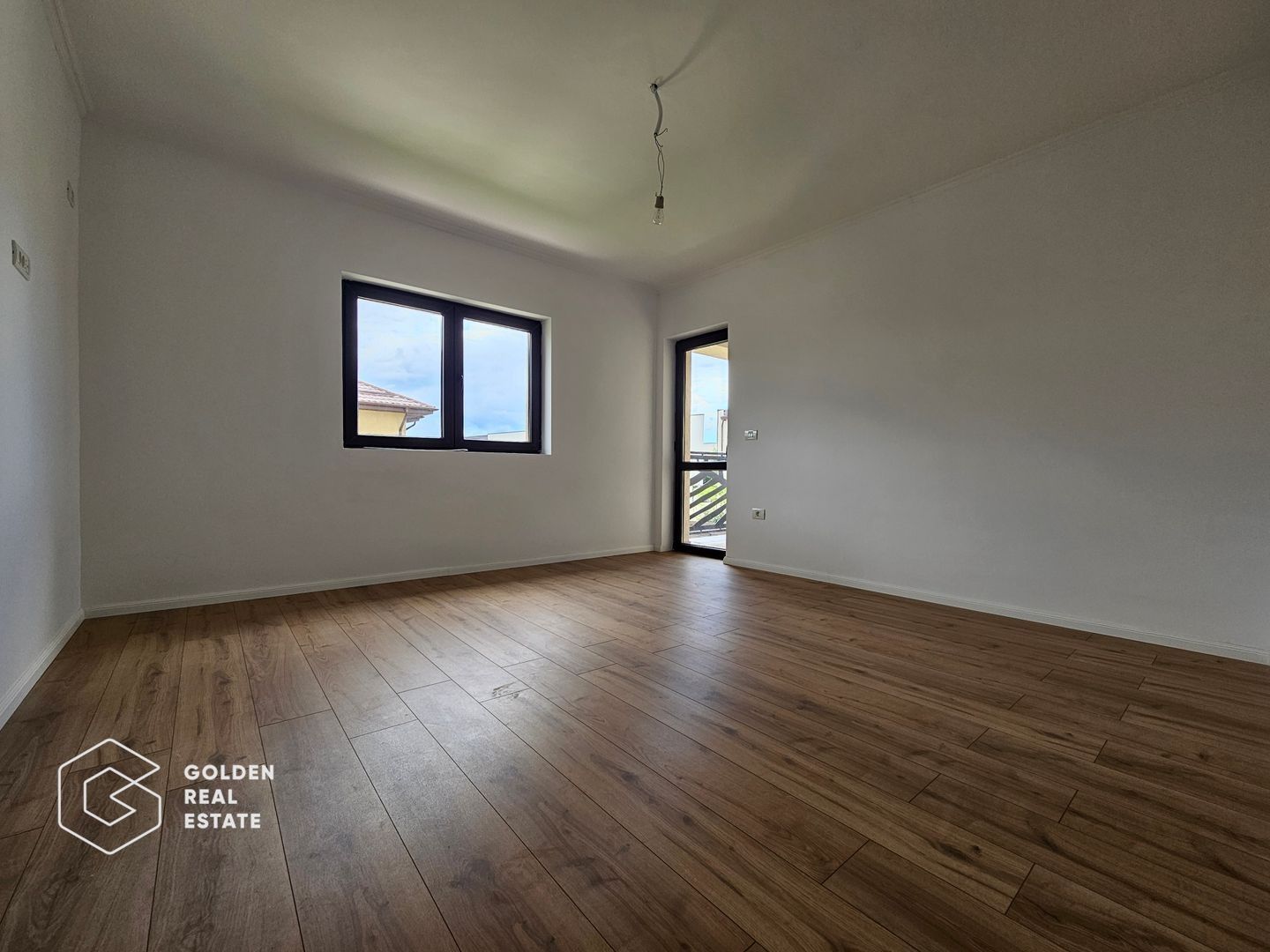 Casa spatioasa, 161 mp Utili, 4 camere, 4 bai, Tunari, COMISION 0% - Poză 6