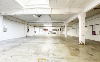 Hala industriala 675 mp, Arad central, acces TIR ideal depozit logitic - Poză 1