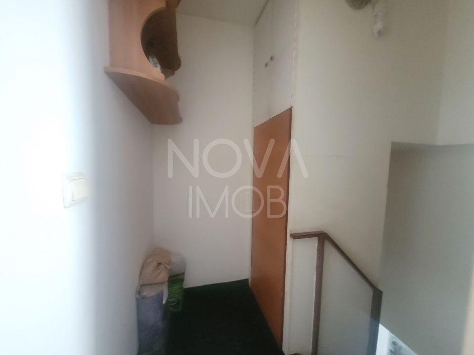 Apartament tip mansarda cu balcon, mobilat-utilat, Valea Aurie - Poză 10