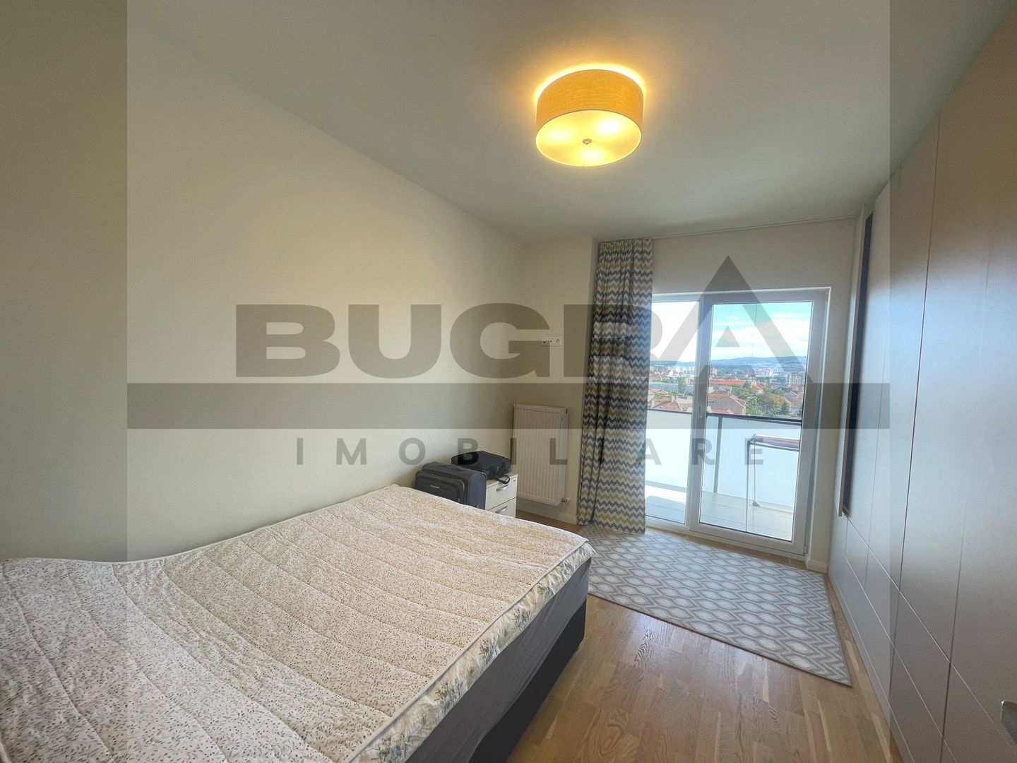 Apartament de 3 camere, modern, 80mp, parcare, zona Centrala - Poză 10