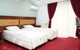 Hotel 4 Etaje Dristor Sector 3 1352 mp - Poză 5