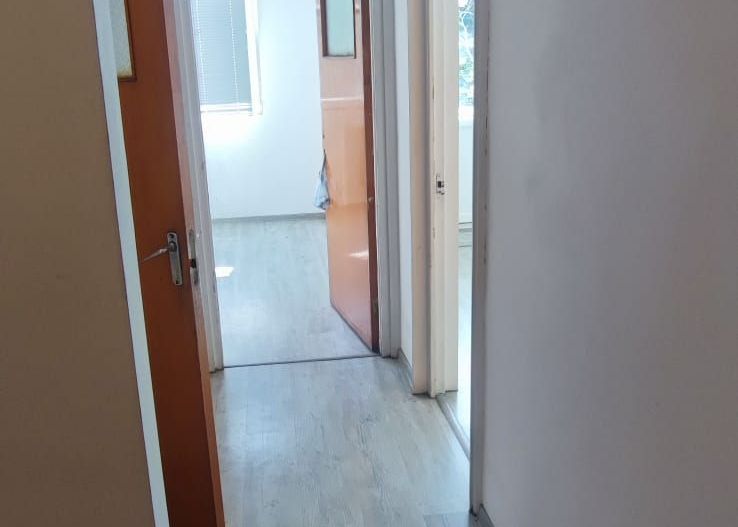 Apartament cu 3 camere ...Valea Oltului - Poză 12