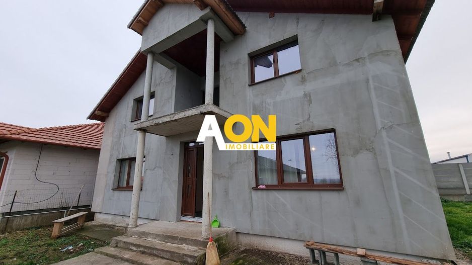 Casa Individuala 6 Camere, Zona Barabant - Poză 2