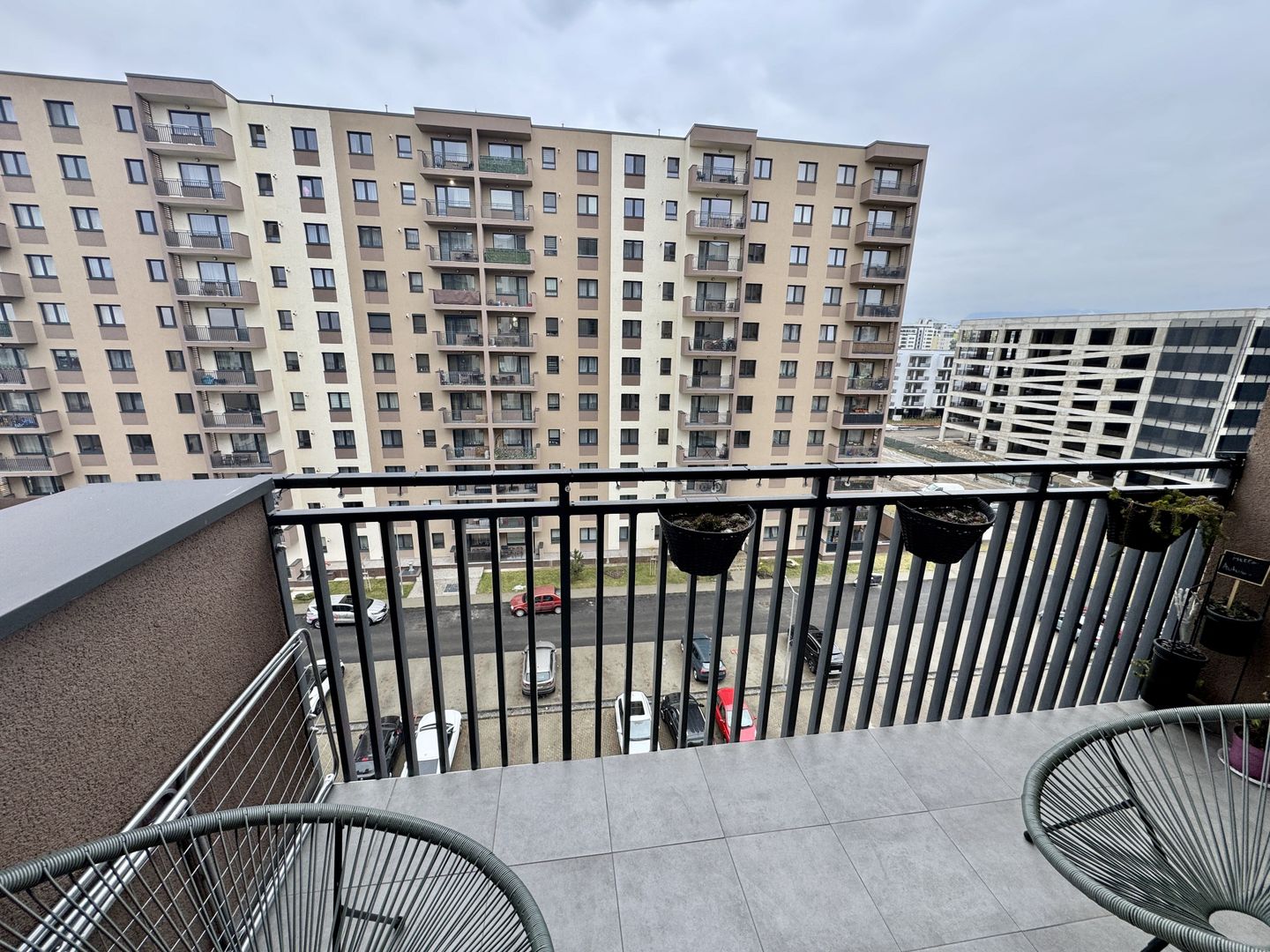 Apartament cu 2 camere, decomandat, in Tractorul - Poză 17