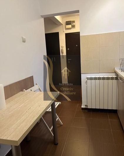 Apartament 2 Cam Metrou Eroii Revoluției - Poză 8