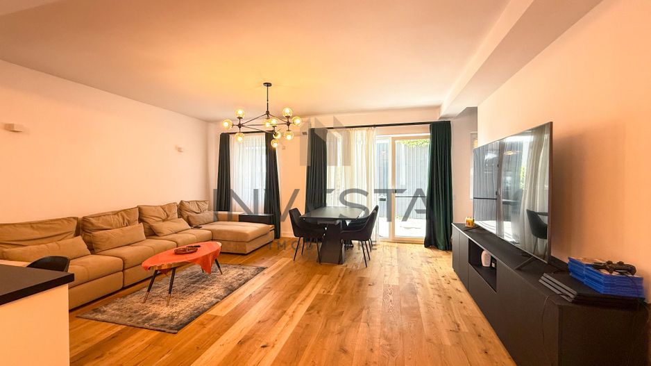 Casa insiruita cu finisaje moderne in cartierul Europa! - Poză 4