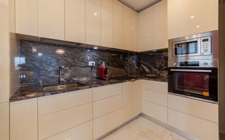 Apartament ultracentral - 3 camere, 167 mp, 2 terase, 2 locuri de parc subterane - Poză 4