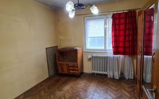 Apartament 3 camere, decomandat, str. Closca - Poză 9