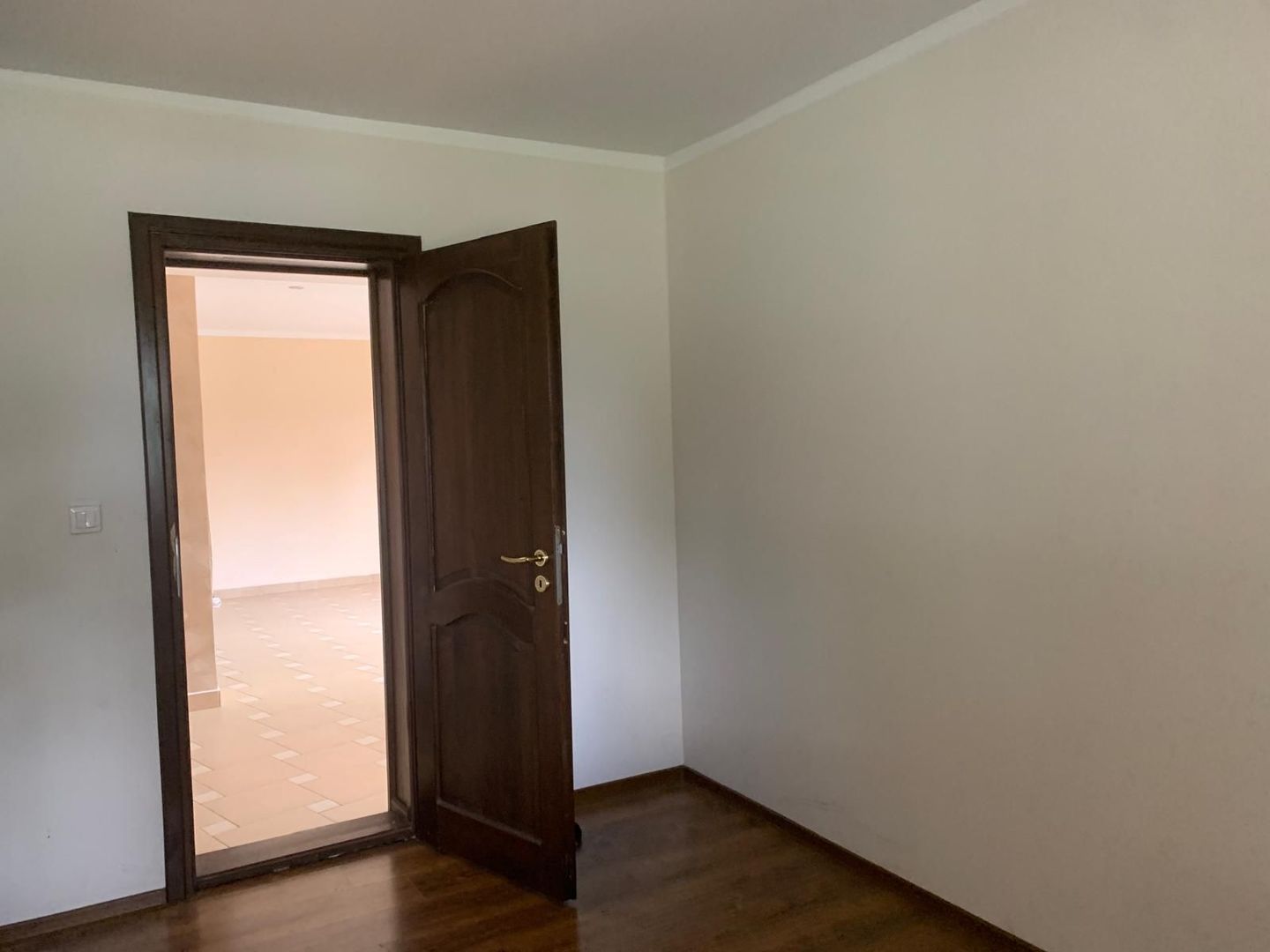 Duplex premium în vatra veche a localității Moșnița Veche - Poză 16