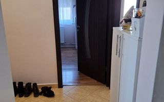 Apartament decomandat cu 3 camere, Calea Sagului - Poză 13
