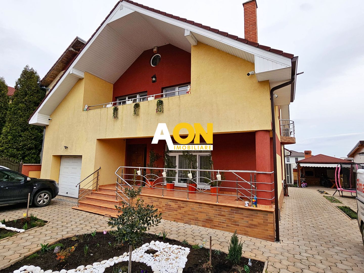 Casa S+P+M, 5 camere, mobilata, utilata, 500 mp teren, Cetate - Poză 1