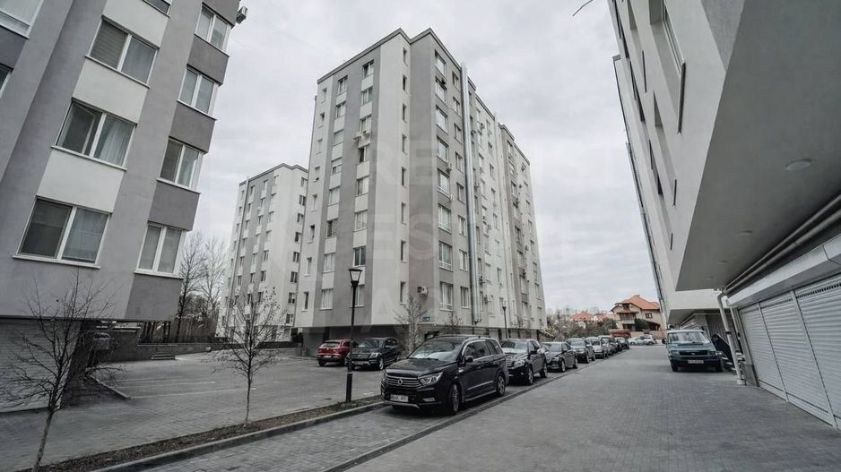 Vânzare, apartament, 2 camere, strada Valea Apelor, Codru. - Poză 1