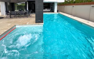 Ready to move  |  Vila premium cu piscina și jacuzzi încălzite - Poză 11
