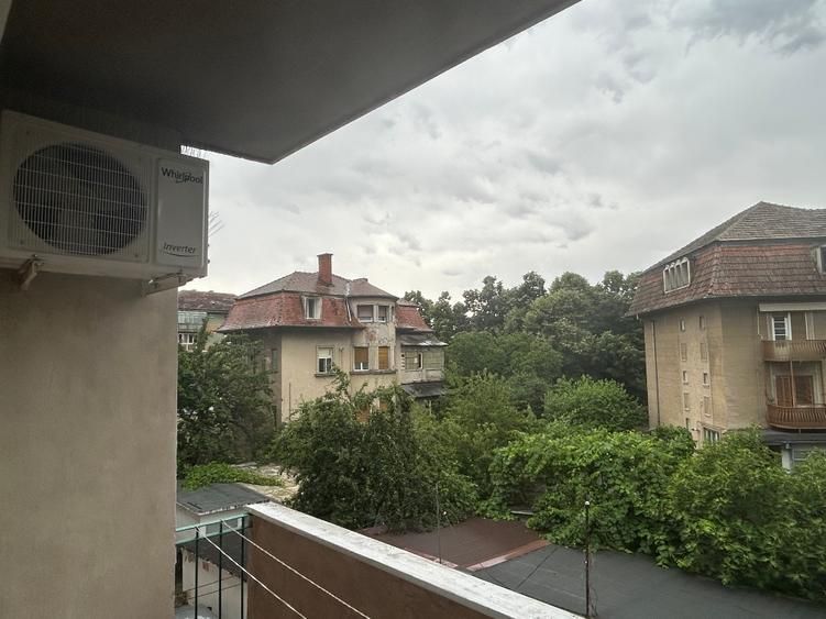 Medicina | 2 Camere | Etaj Intermediar. - Poză 8