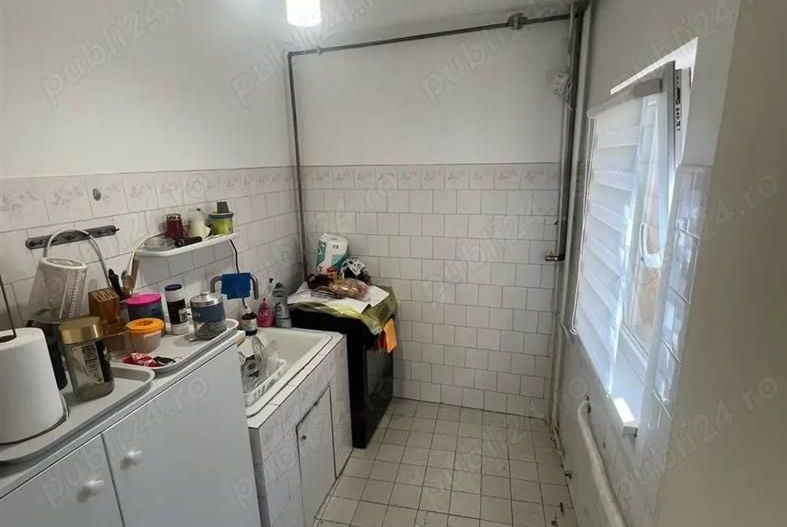 Apartament 1 camera  Bucovina etaj 2  cu centrala - Poză 3