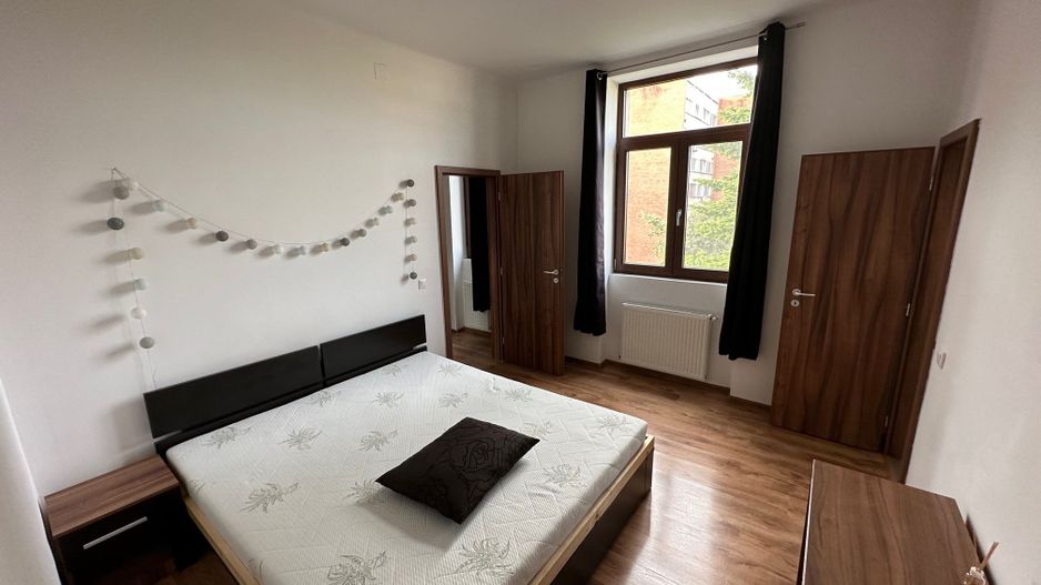 Apartament 4 camere zona Medicina - Poză 12