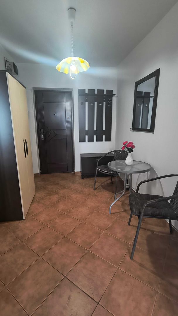 Se inchiriaza apartament spatios amenajat modern  1 Mai ( Ion Mihalache) - Poză 6