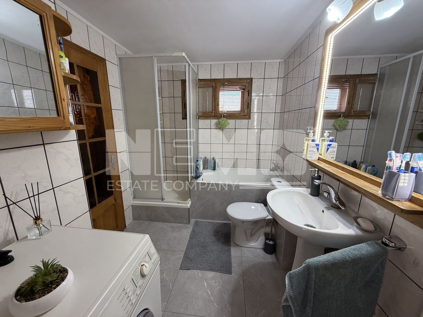 Casă 300 mp utili | 500 mp teren | 2 intrări - Poză 11