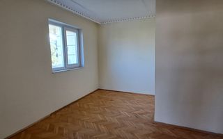 Vilă cu potențial comercial și rezidențial - Poză 10