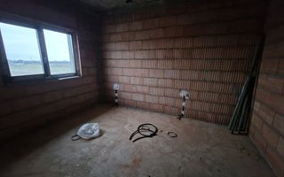 Duplex cu 4 camere | Mosnita Noua | Centura - Poză 9