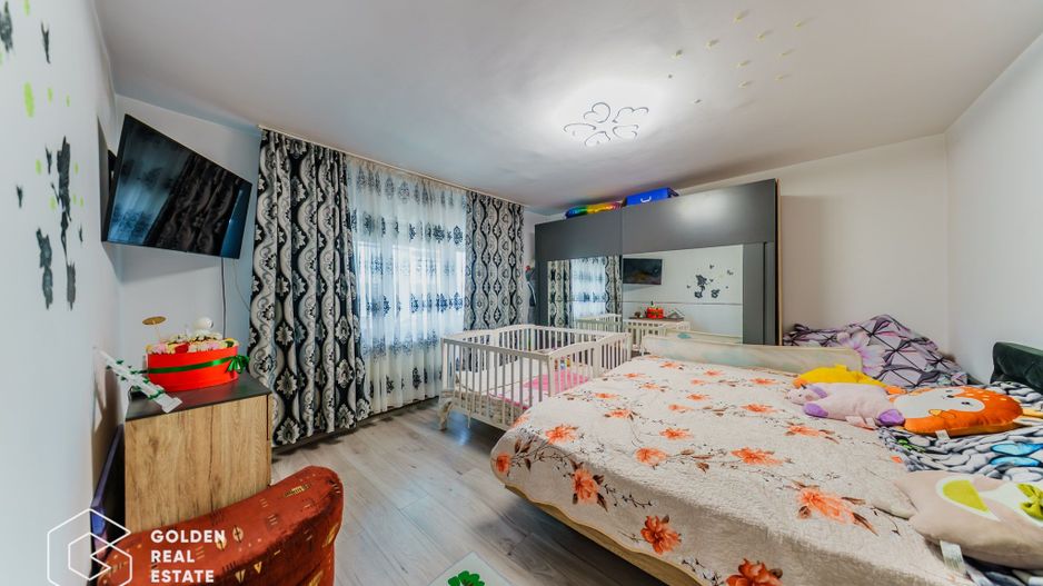 Apartament 3 camere, decomandat, Confectii, comision 0% - Poză 7