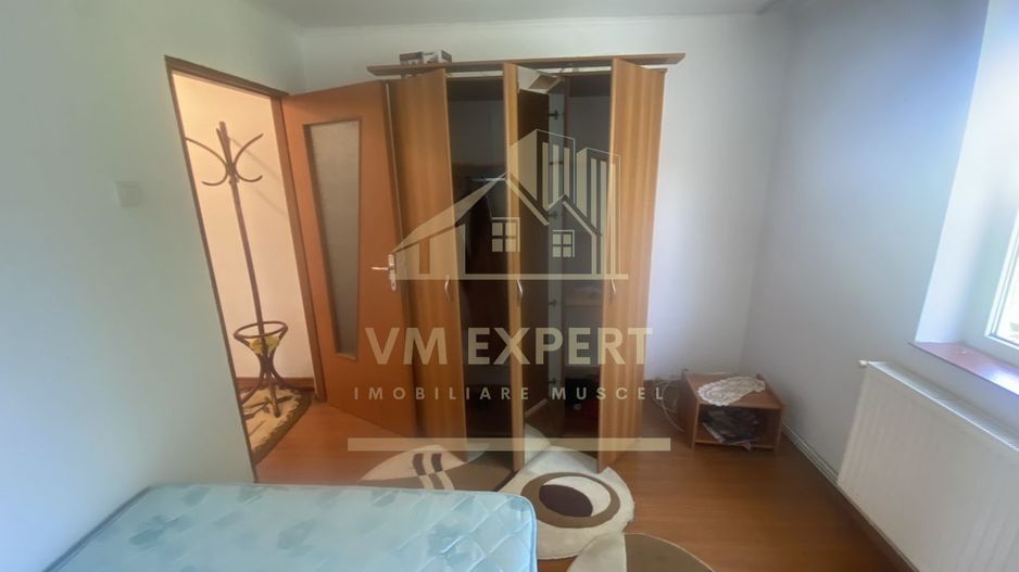 APARTAMENT 2 CAMERE, ETAJ 4, CAMPULUNG, PRET 35000 EURO - Poză 2