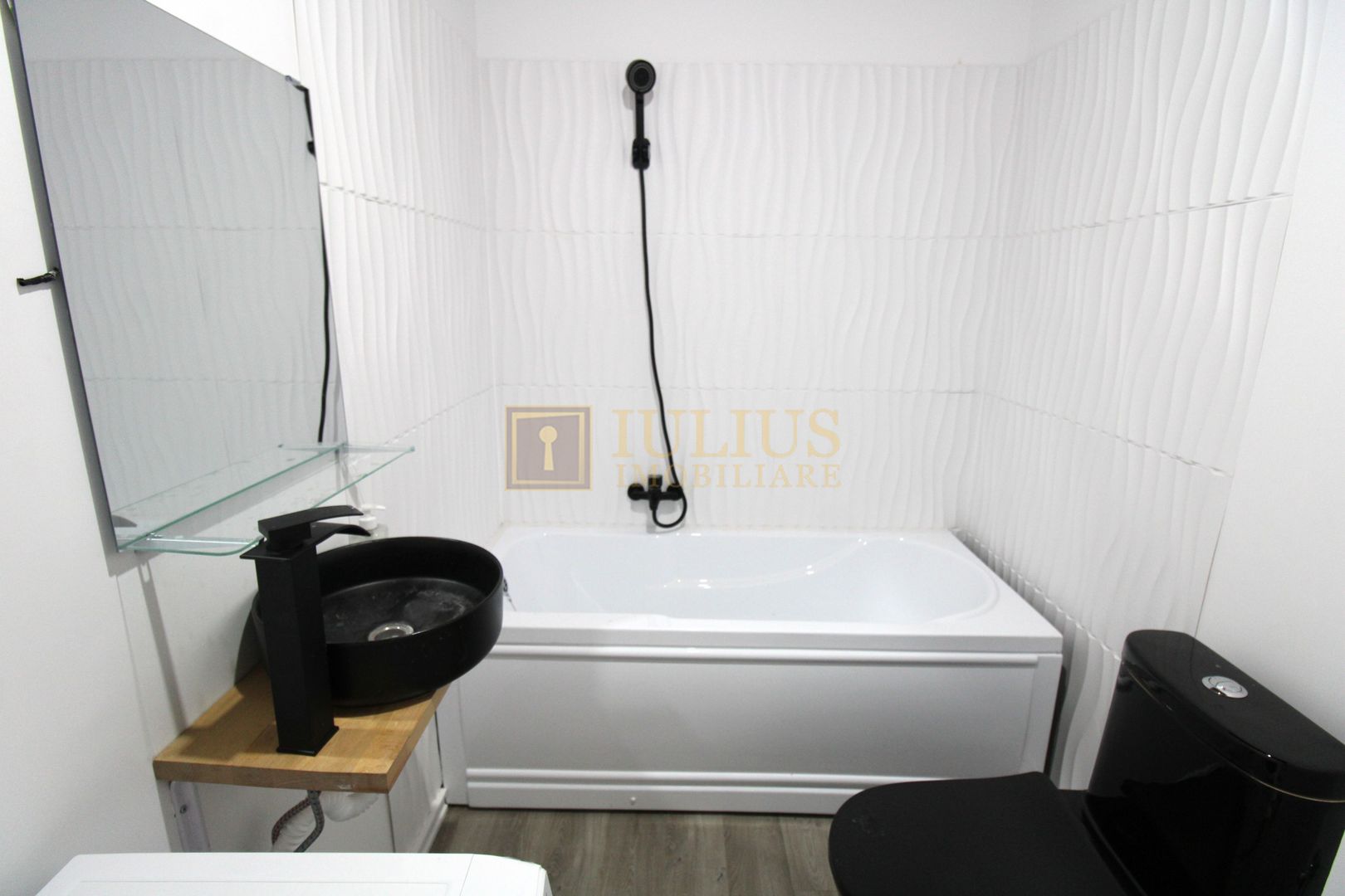 Zona Metro 2, 3 camere, prima inchiriere, pet-friendly - Poză 20