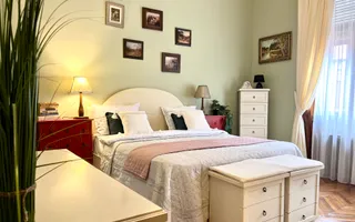 Apartament grandios cu vedere spectaculoasă spre Piața Libertății - Poză 18