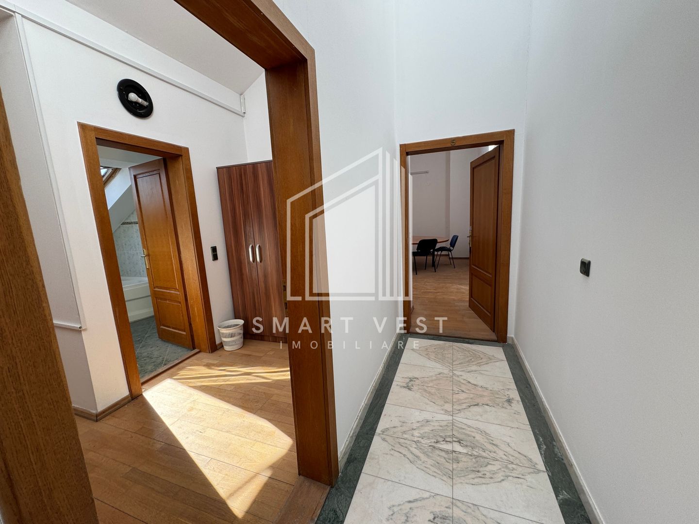 IMOBIL CENTRAL 500 MP | 8 CAMERE CU BĂI PROPRII | INVESTIȚIE - Poză 18