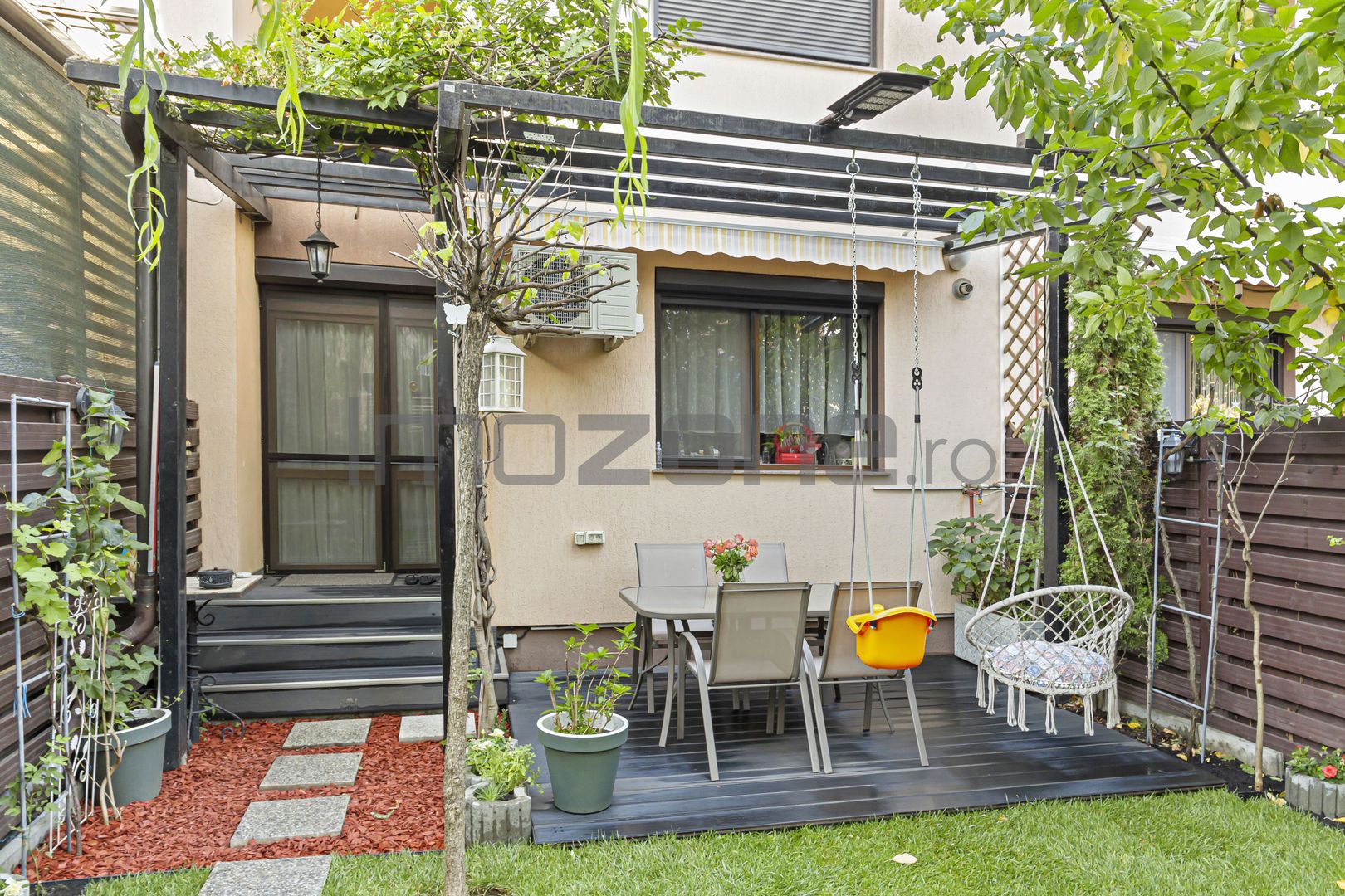 str. Cosmina, metrou Raul Doamnei, Vila, 4 camere, MOBILATA, UTILATA, COMISION 0 - Poză 26