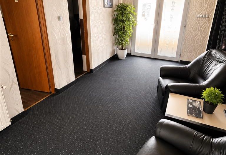 Cladire comerciala reprezentativa, 670 mp, vizibilitate, parcare proprie, vitrin - Poză 2