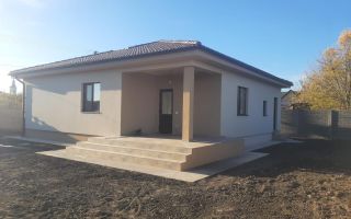 Casa individuala com Peciu Nou-  loc. Dinias - Poză 2