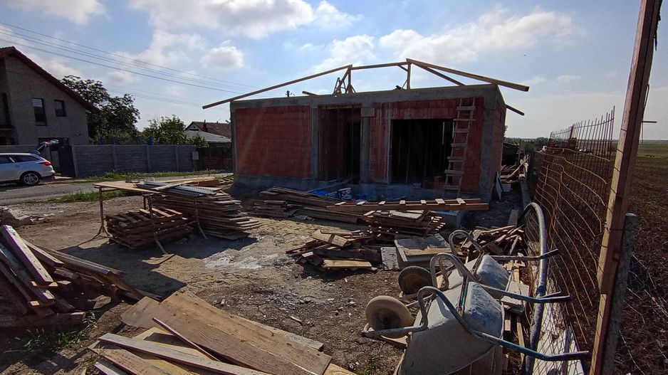 Sanandrei Casa Individuala Pe Parter, 3 Cam, Drum Asfaltat. Toate Utilitatiile - Poză 3