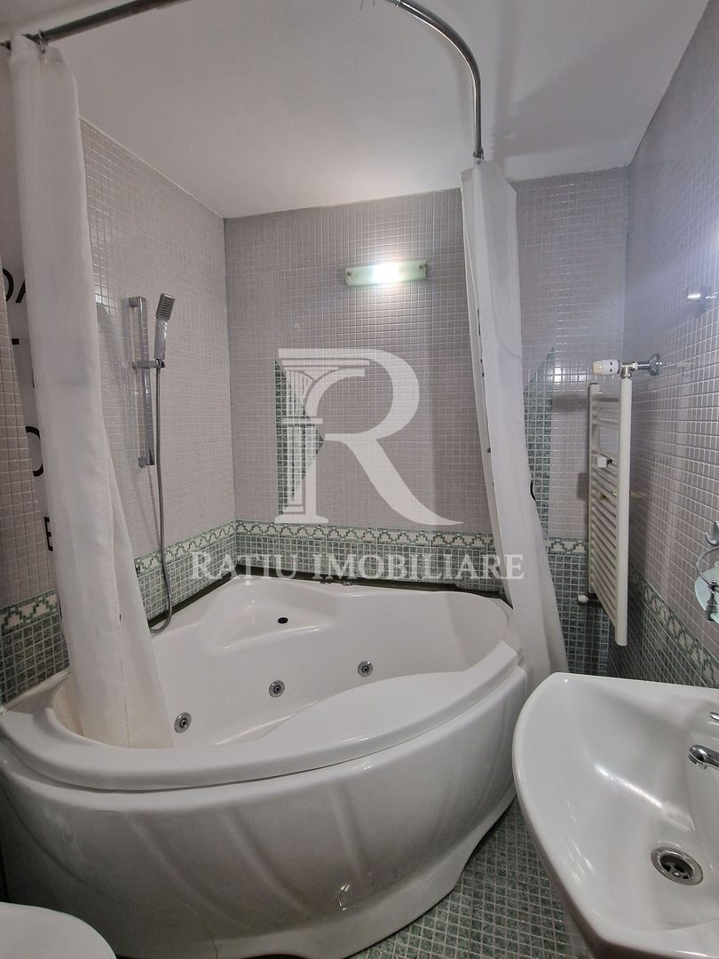 Apartament cu 3 camere | Vedere Panoramica | Nufarul | Oradea - Poză 8