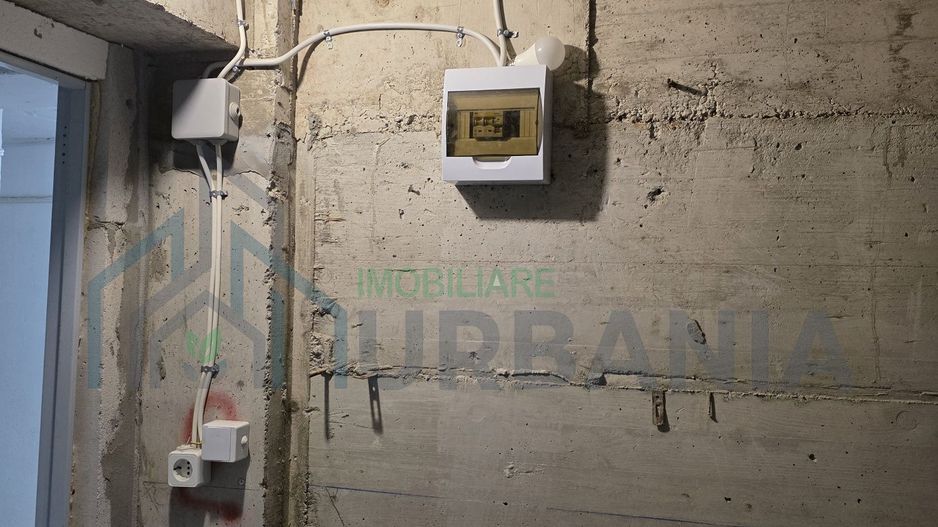 Boxă depozitare de vânzare, Valea Adâncă, Balciu - Poză 5