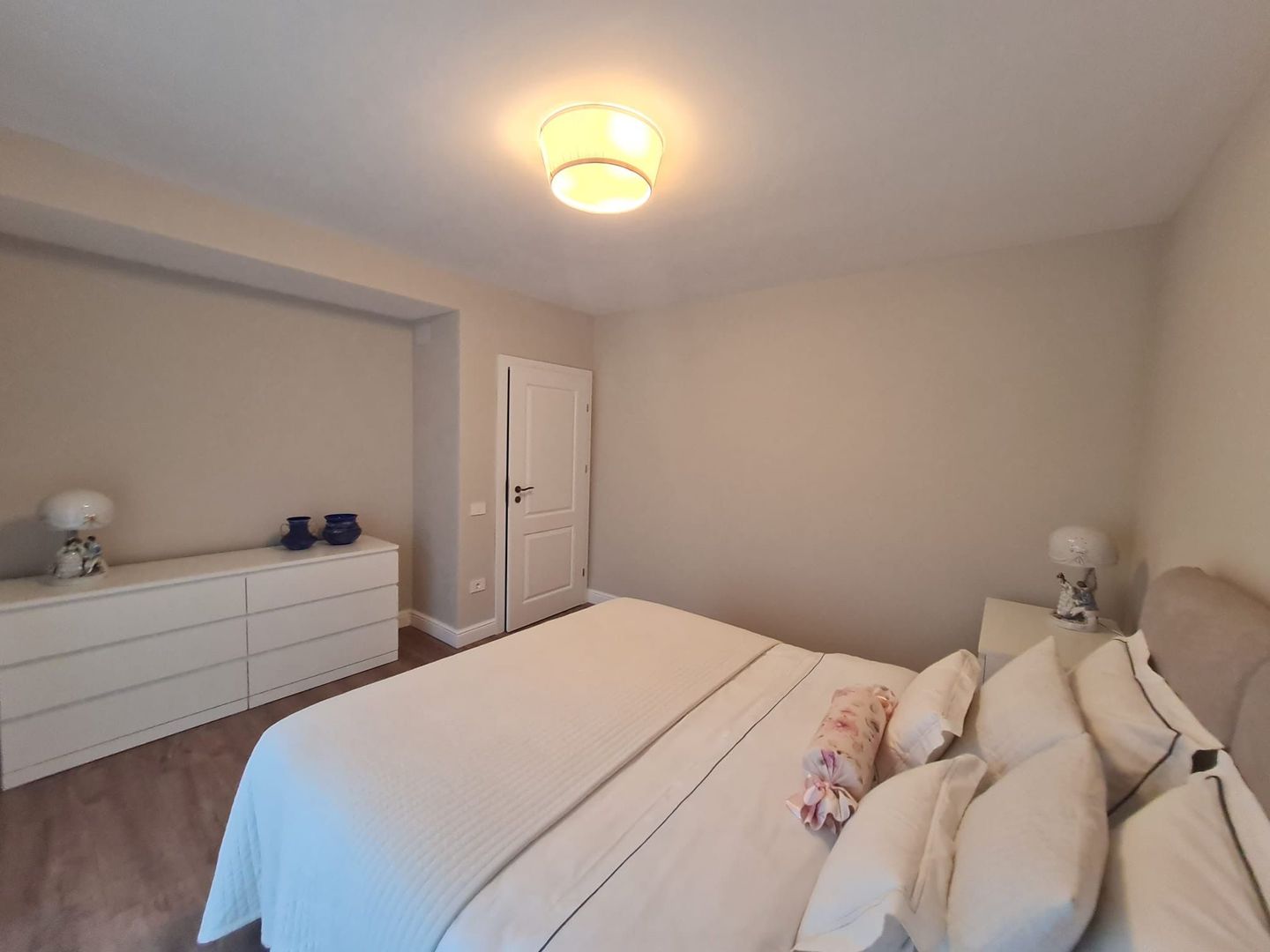 Casă ultrafinisata in zona Parcului central Dumbravita - Poză 5