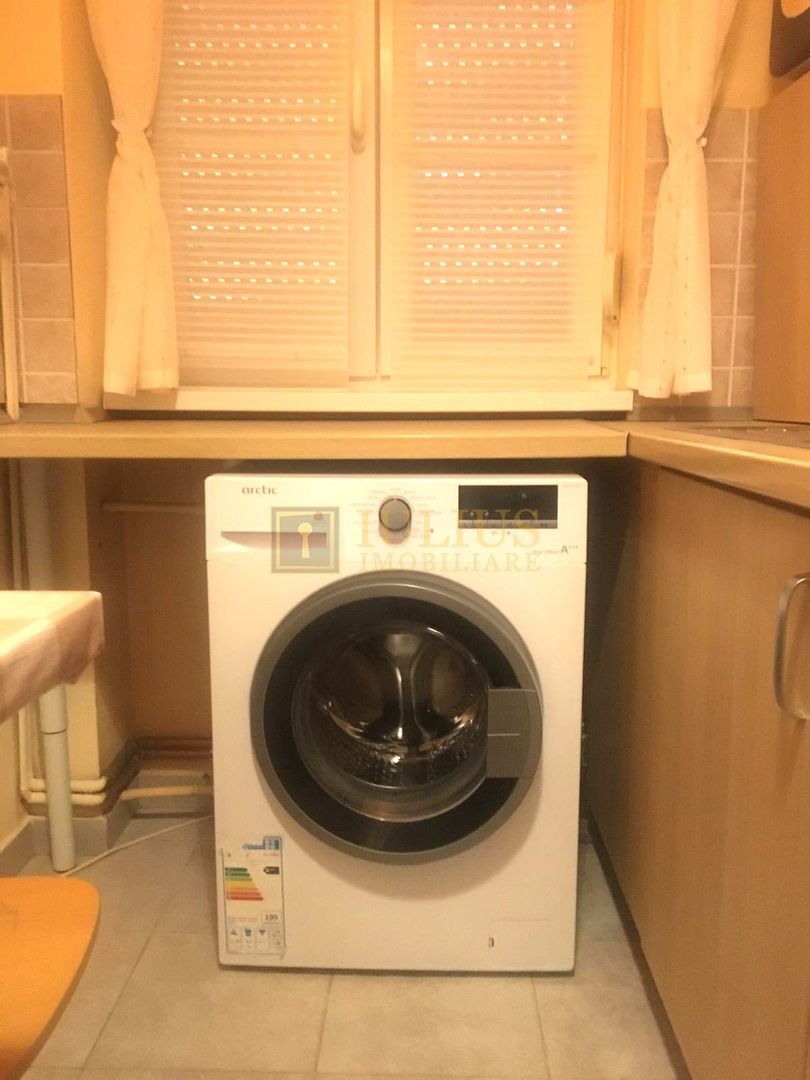 Apartament in zona Victor Babes - Poză 8