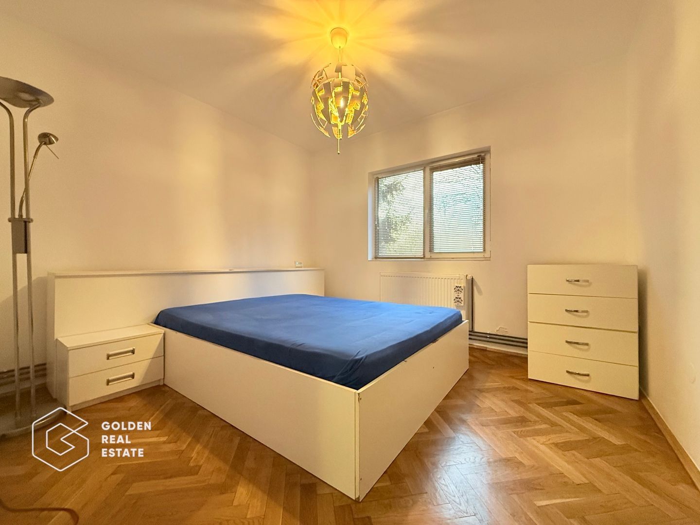 Apartament 2 camere, etaj 1, zona Polivalenta, decomandat - Poză 2