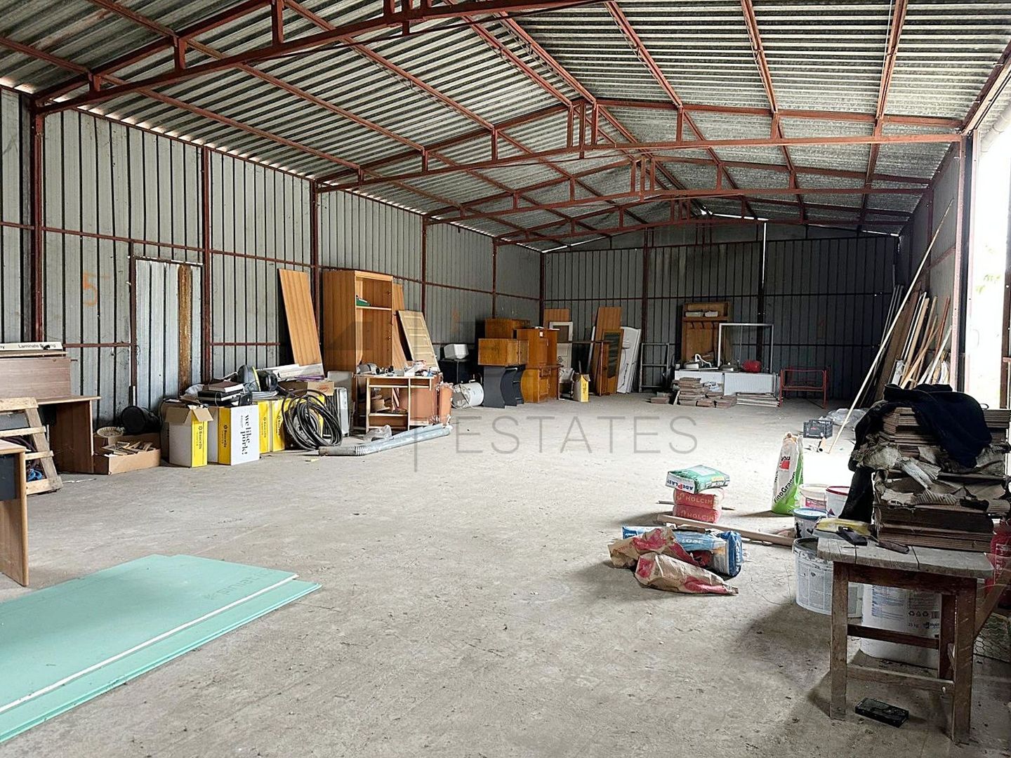 Casa cu 3 Hale si teren 8000 mp in Ulileacu de Cris, Bihor - Poză 18