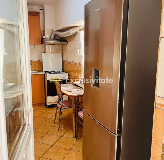 Apartament ultracentral, 3 camere, cu priveliste impresionanta, langa Mercur - Poză 19