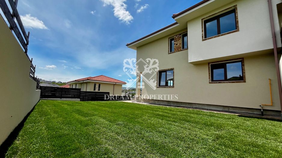 Casa de vanzare 120 mp, 4 camere,3 bai, teren 350 mp, DEZMIR - Poză 2