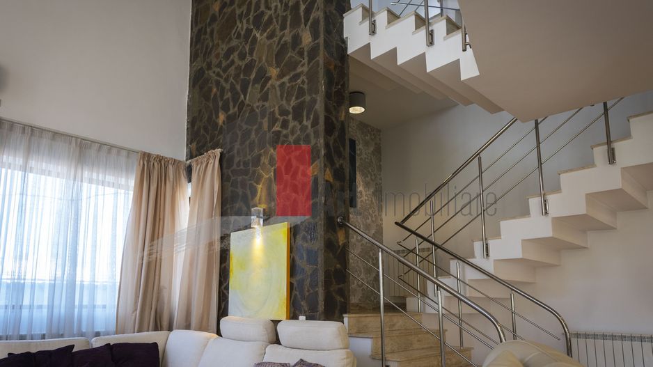 7 cam. | 5 bai | 420 mp | 690 000  euro | zona Mark Twain - Poză 2