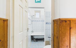 Casă cu 3 camere și teren generos în Battonya - Poză 5