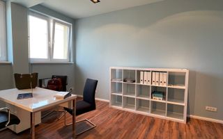 INCHIRIAT - Spatiu Birou " LA CHEIE " | Cheltuieli incluse | P-ta Maria - Com 0% - Poză 4