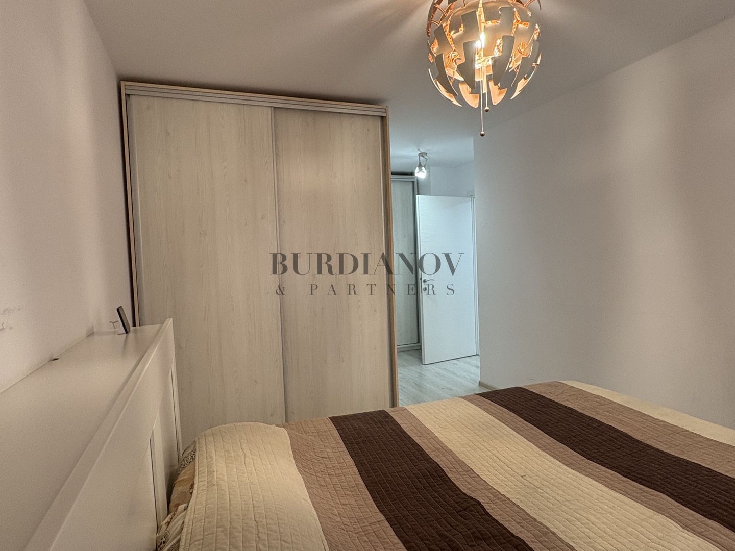 Apartament cu 3 camere de vânzare - Palladium Residence 1 - Titan - Poză 10